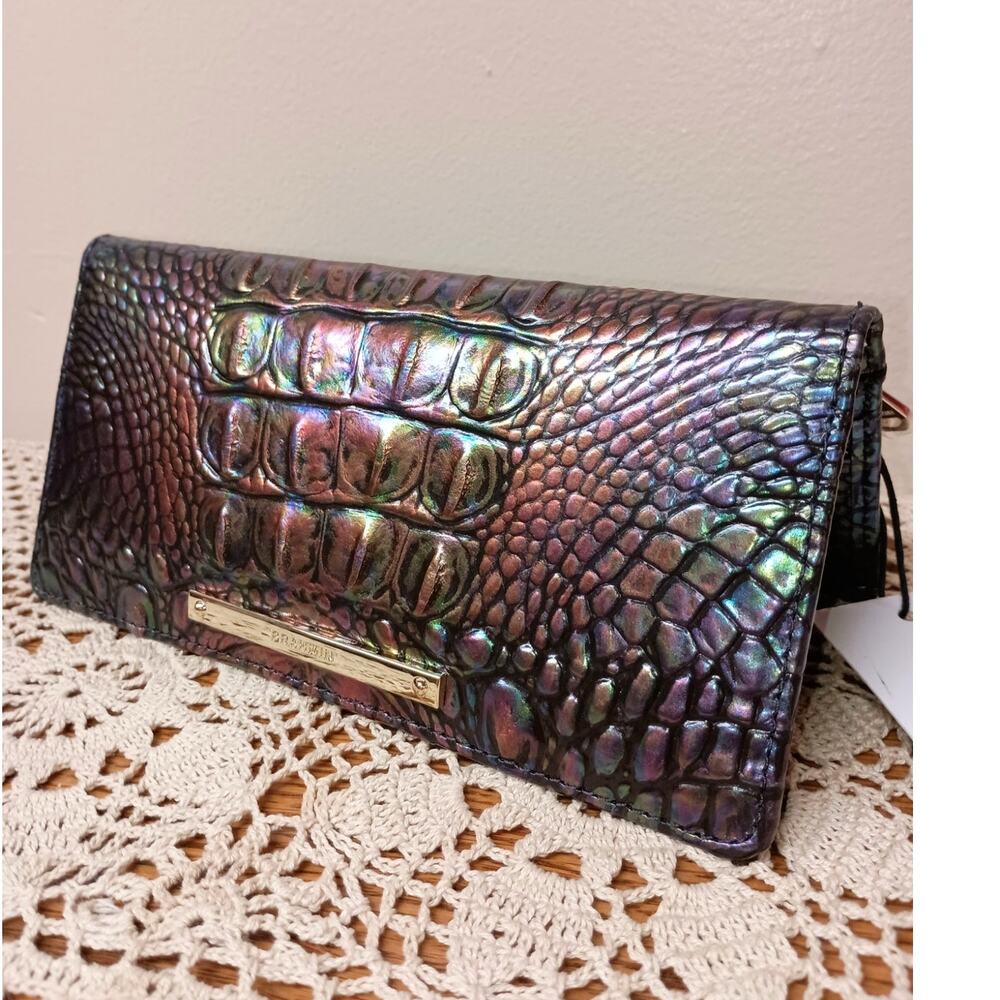 Gorgeous Brahmin ADY Wallet BLACK PEARL OMBRE NWT - Picture 2 of 7